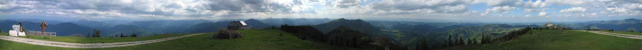 Panorama vom Gipfel der Reisalpe.