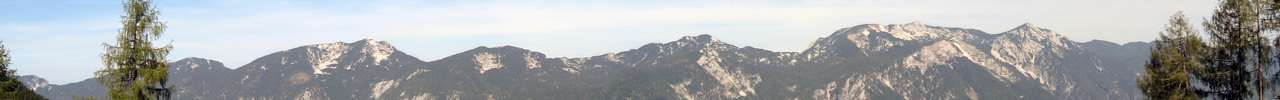 Blick aufs Sengsengebirge beim Abstieg vom Tamberg.
