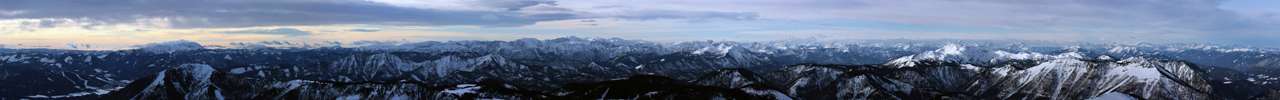 Blick vom Gipfel des �tschers nach S�den.