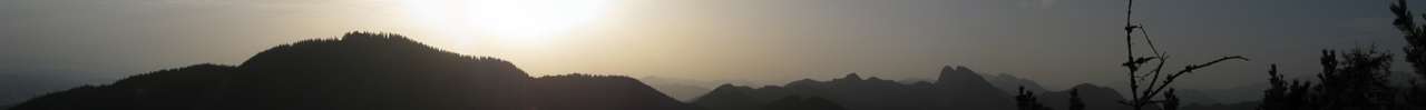Sonnenaufgang �ber dem Hochsalm.