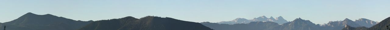 Blick nach S�den, von links: Leonsberg, Breitenberg, Dachstein und Gamsfeld.